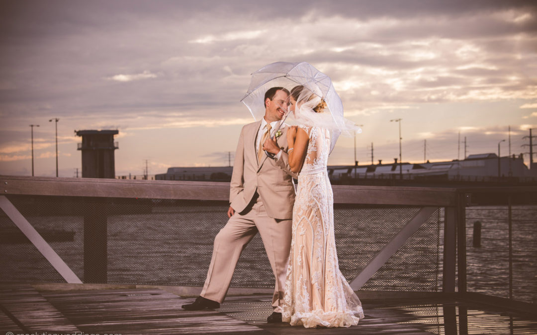 Trevor & Chelsea: Green Bay wi wedding photos!